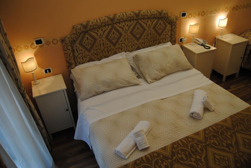 Il Colonnato Bed and Breakfast Rome Kamer foto
