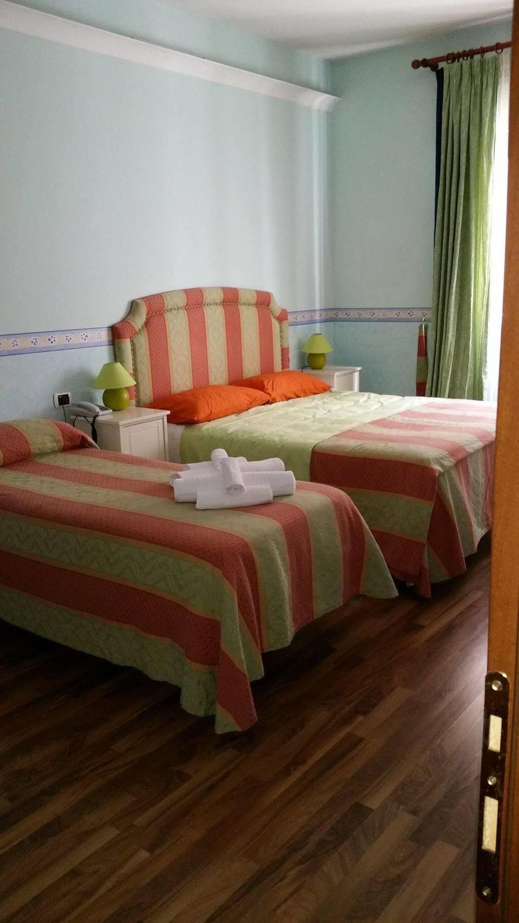 Il Colonnato Bed and Breakfast Rome Buitenkant foto