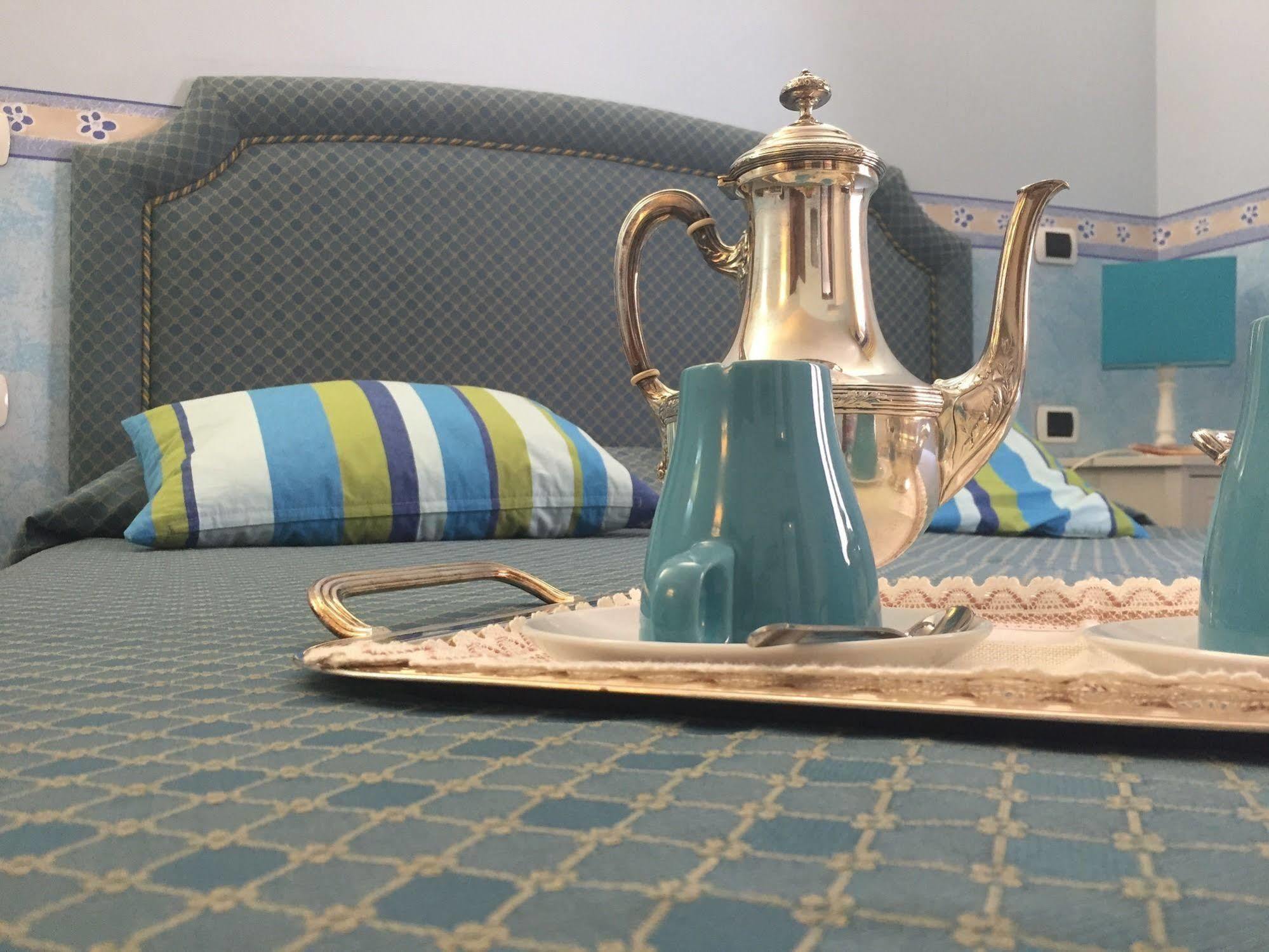 Il Colonnato Bed and Breakfast Rome Buitenkant foto